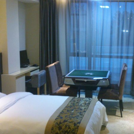 Huashan Fortune Hotel Huayin Exterior photo